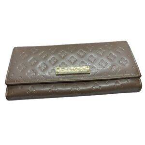 Patrick Cox Beige / Tan Colored Long Patent Leather Designer Wallet *FLAWS*